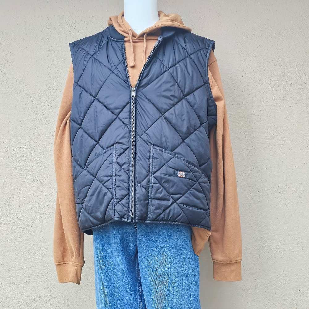 Insulated Dickies Quilted Black Vest w/ Deep Pockets Size XL
